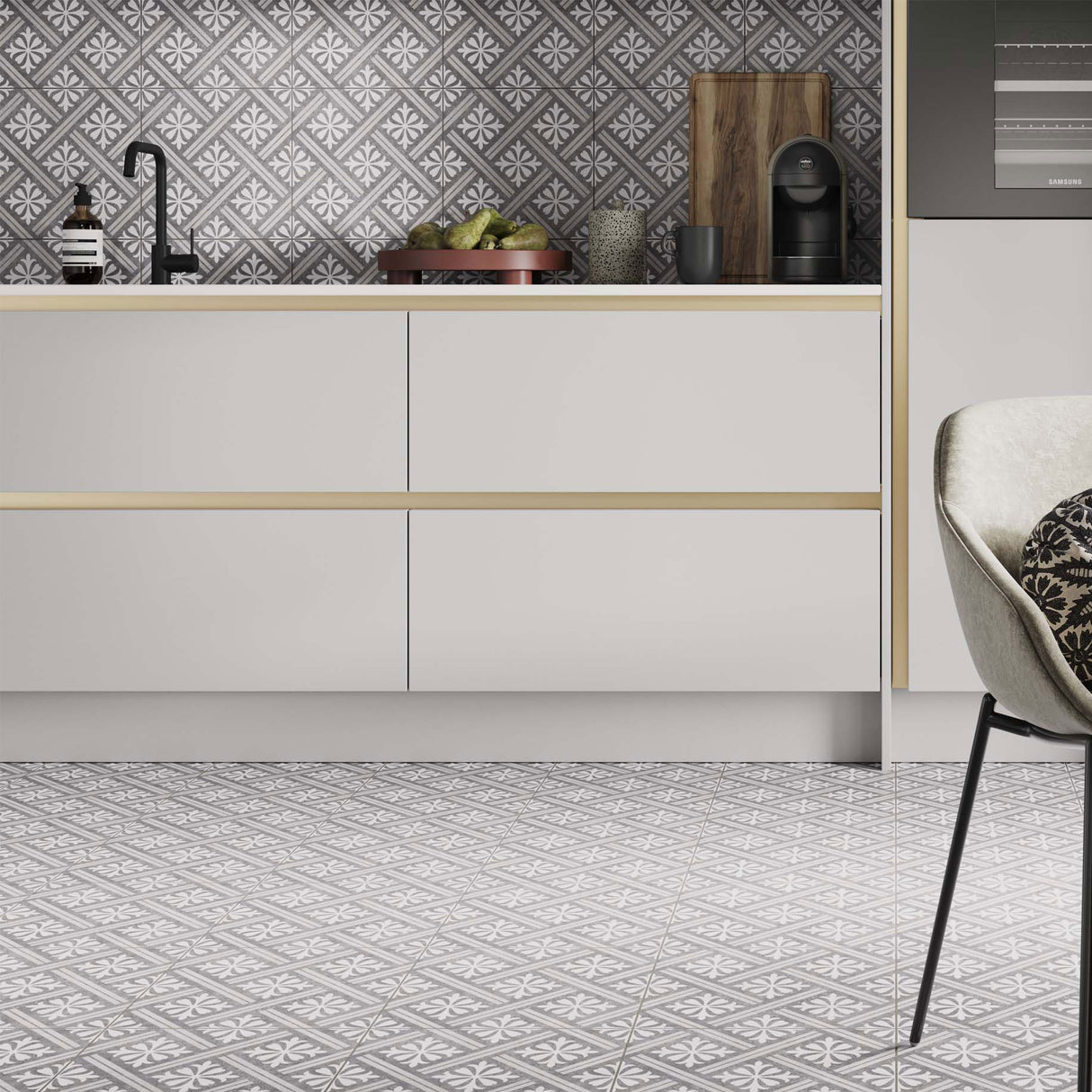 Ravello Charcoal Patterned tiles on wall and floor