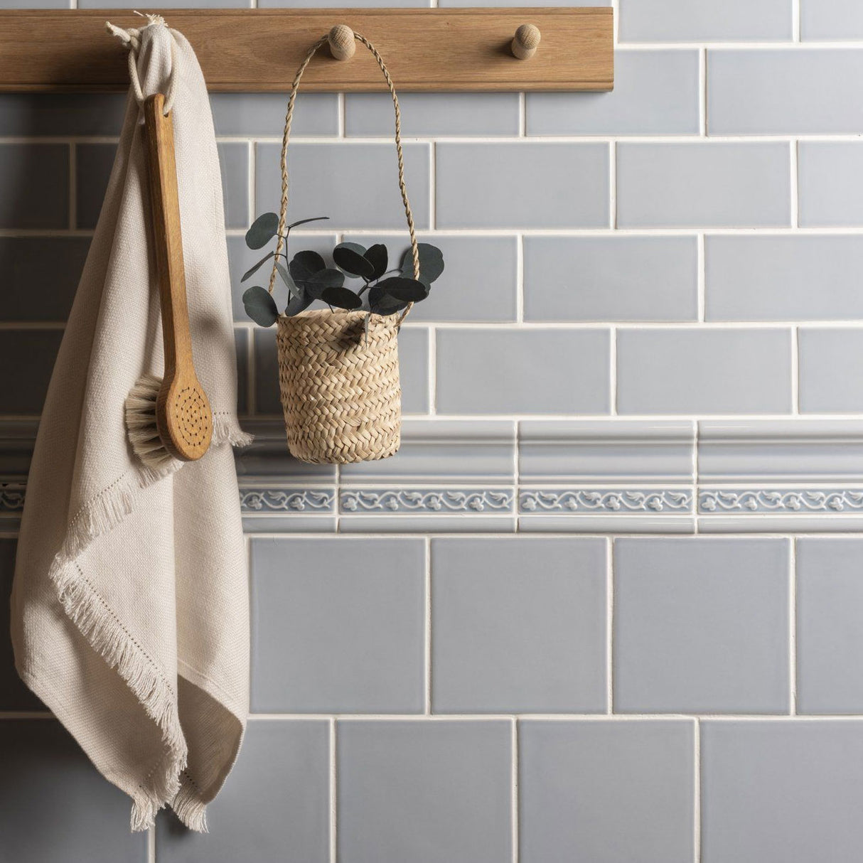 Winchester Artisan Hampton Snape Decorative Mouldings