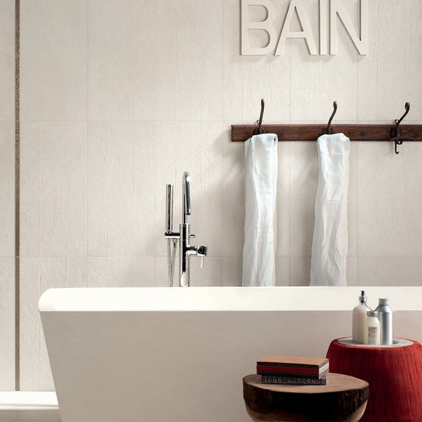 ABK Docks White setting