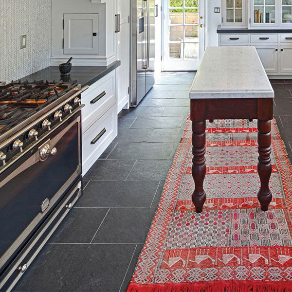 IS Brazilian Black Riven Slate