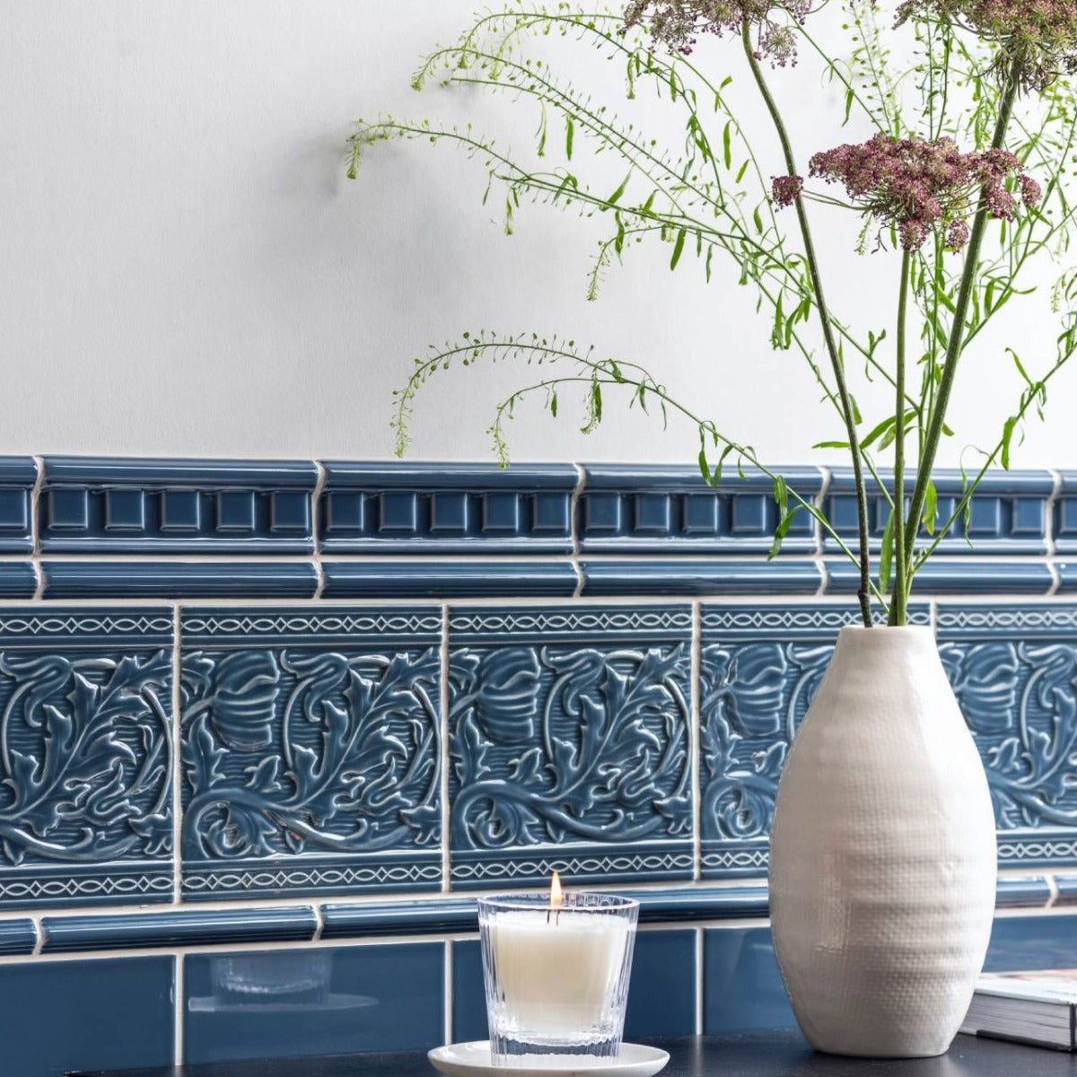 Original Style Astragal Ascot Blue Borders