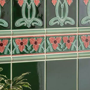 Original Style Dauphine on Victorian Green Border