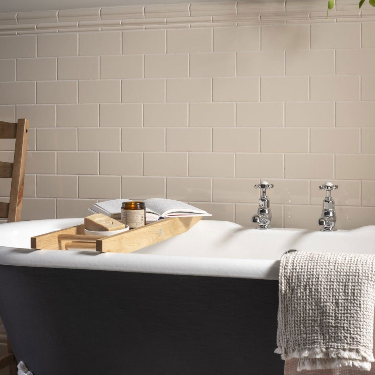 Original Style Omega Ivory Borders