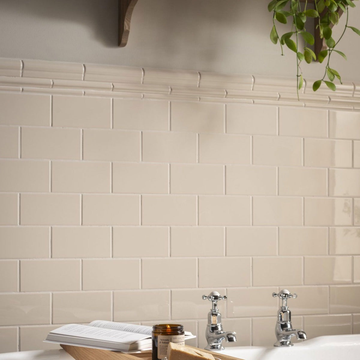 Original Style Omega Ivory Borders