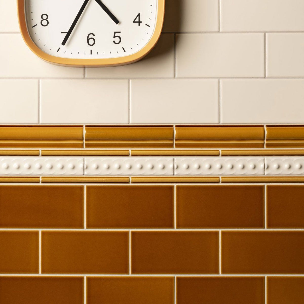 Original Style Omega Ochre Borders