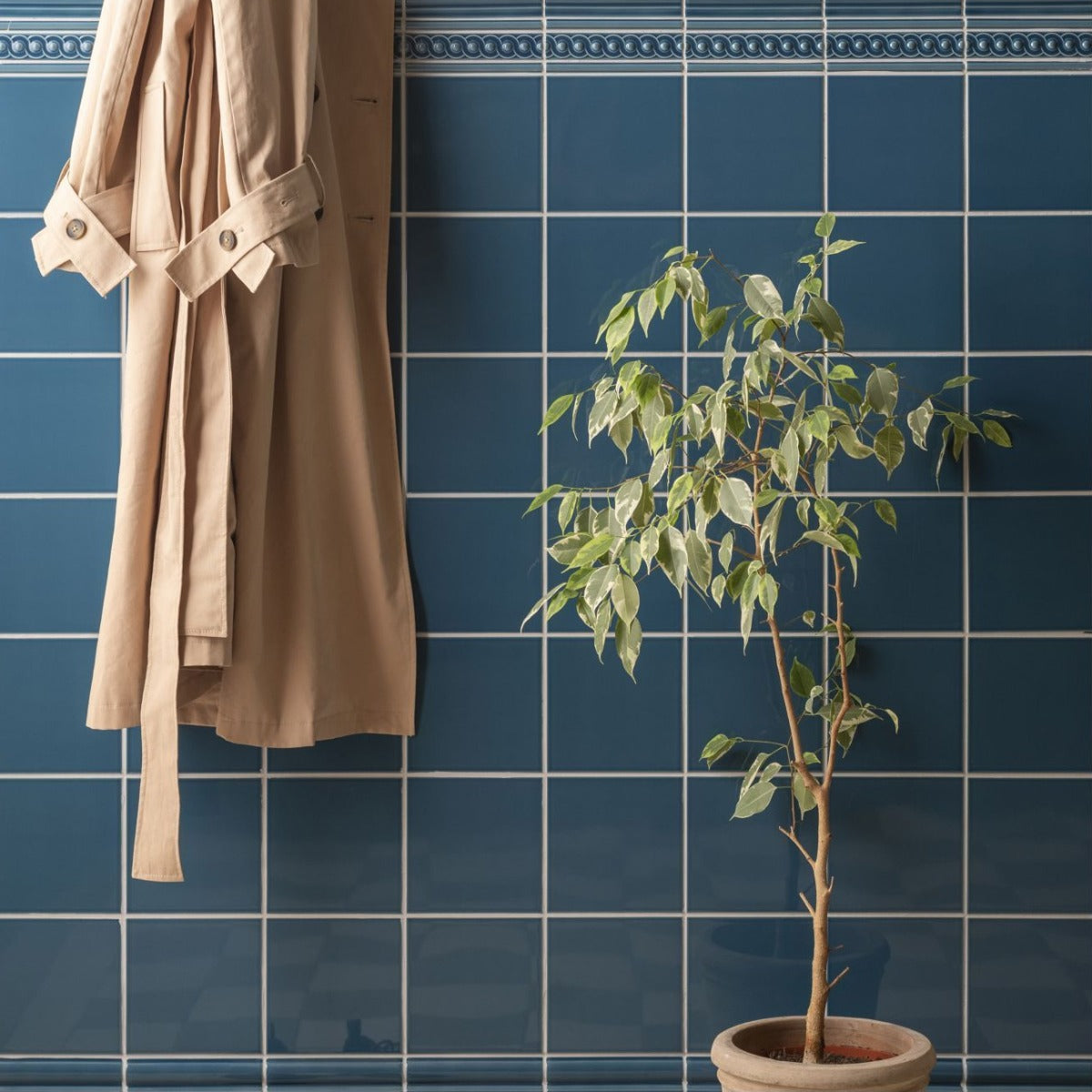 Original Style Omega Baroque Blue Borders