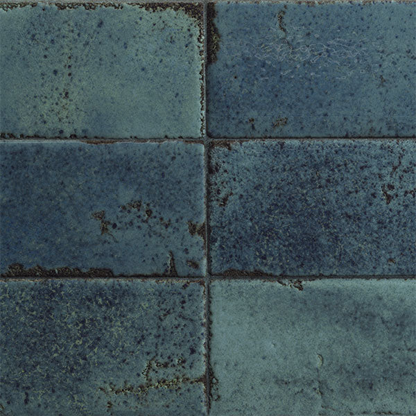 Porcelanosa Brick Vetri Blu Tile 33.3 x 59.2cm (detail)