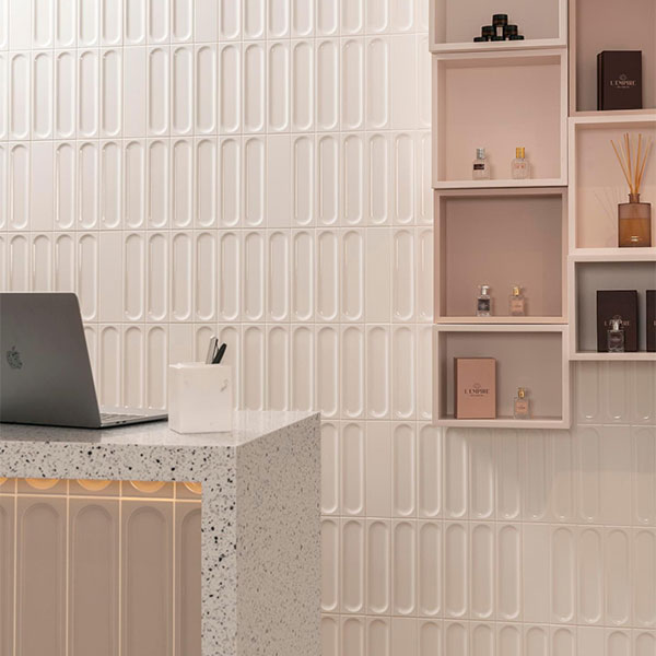 Porcelanosa Kent Snow Gloss Tiles (with matching decor)