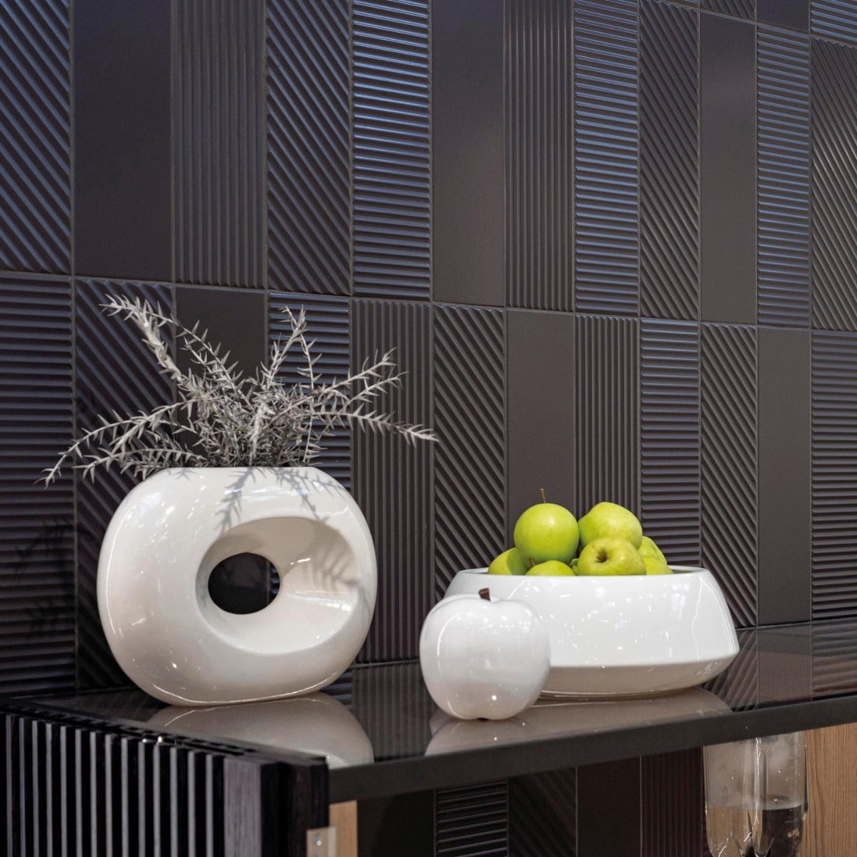 Porcelanosa Trend Dark Tiles