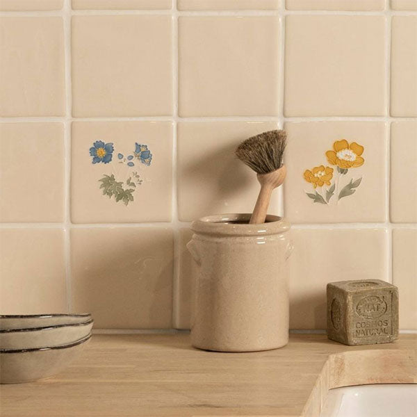 Winchester Classic Floral Tubelined Meadow Cranesbill 12.7 x 12.7cm