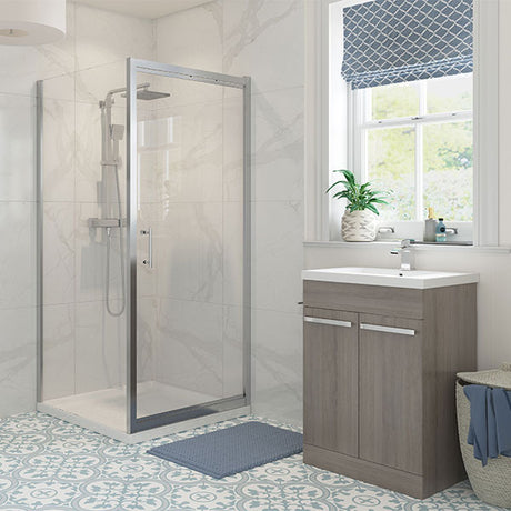 Splash Modo Infold Door (shown with a side panel)