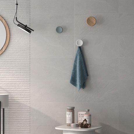 Galeno Moon wall tiles (with Galeno Lined decor)
