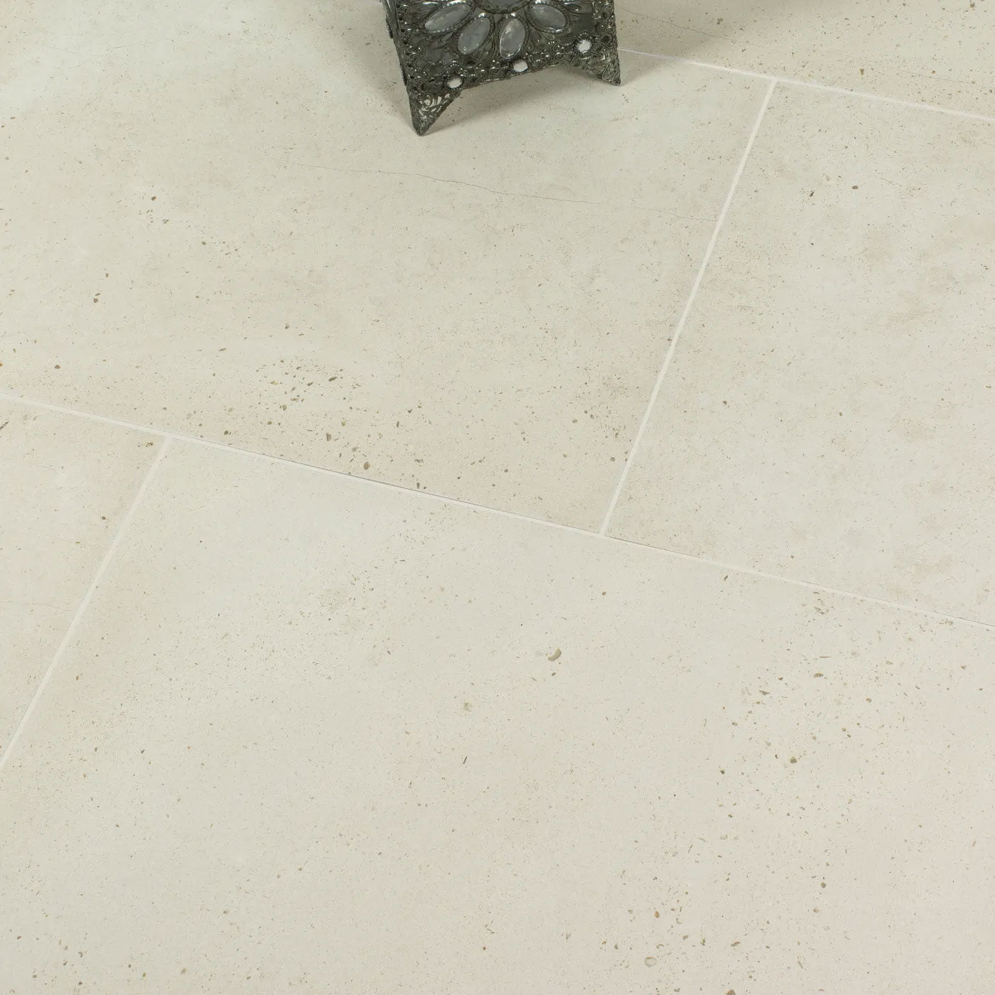 IS Moleanos Fine Grain Honed Limestone tiles