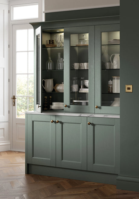 Omega Sheraton Manor House Painted Botanical Green