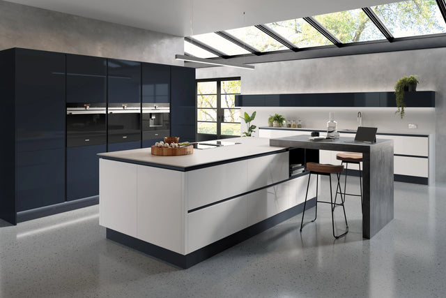 Omega Sheraton Oblique Gloss White & Indigo Blue