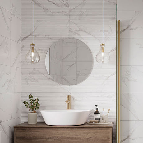 Virella Blanco & Virella Blanco Decor tiles on a bathroom wall