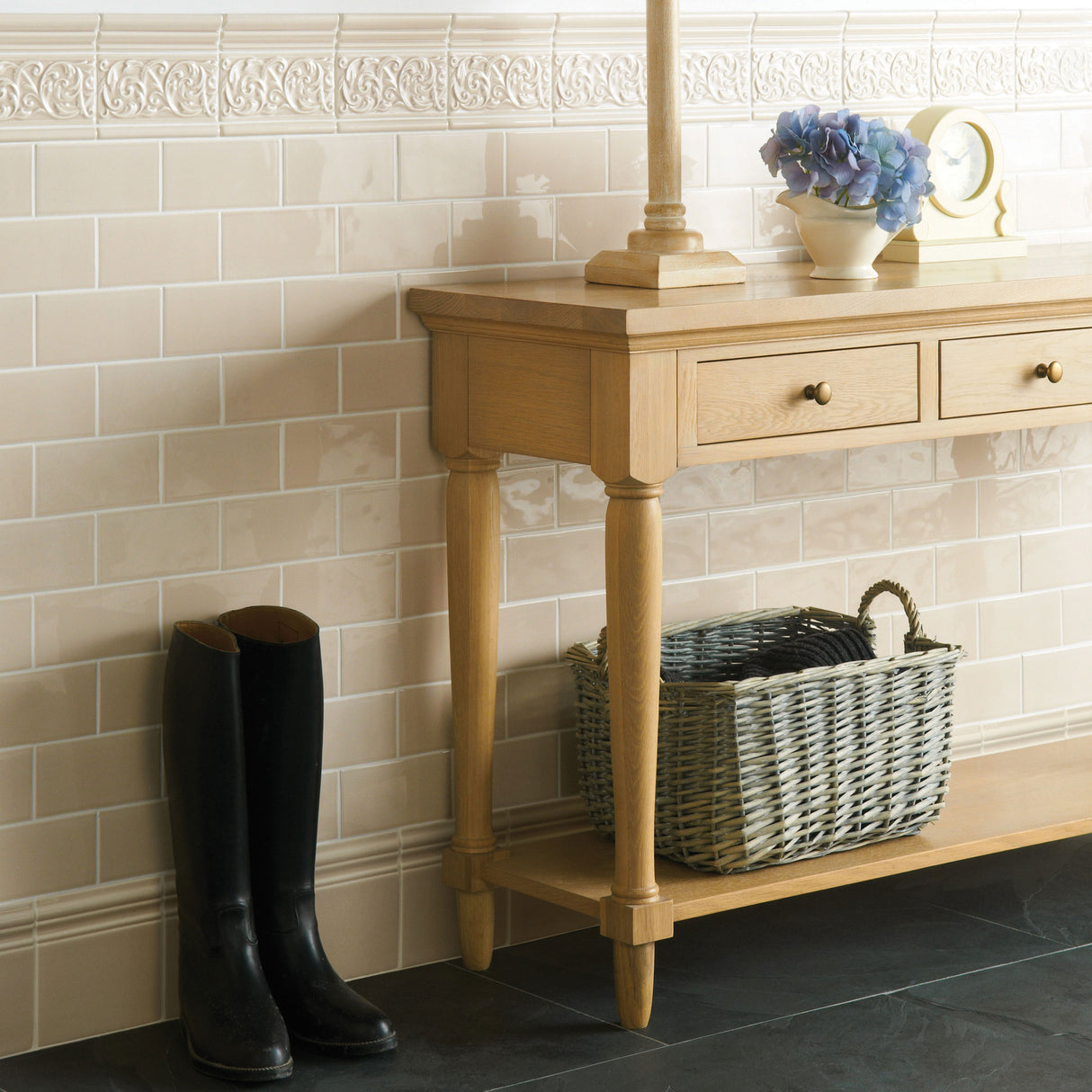 Winchester Artisan Skirtings in Hadleigh