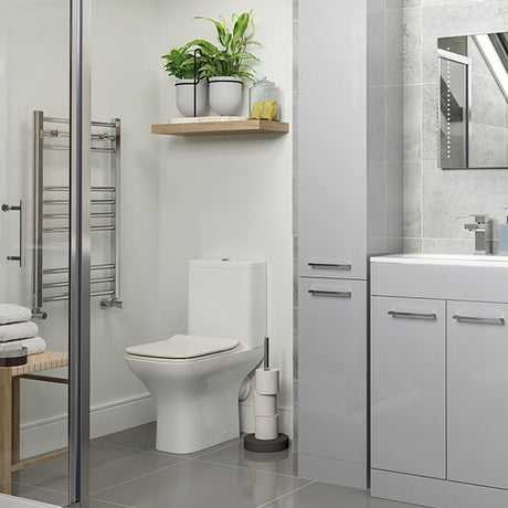 Tabo Forma Straight Ladder - Chrome 