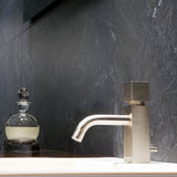 Grespania Namibia Negro setting