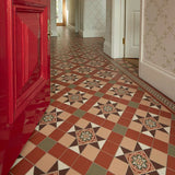 Blenheim pattern in Red, Green, Buff, White and Brown with Livingstone Green on Buff and a Telford border Green on Buff