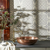 Odyssey Pentillie Light Grey on Chalk setting