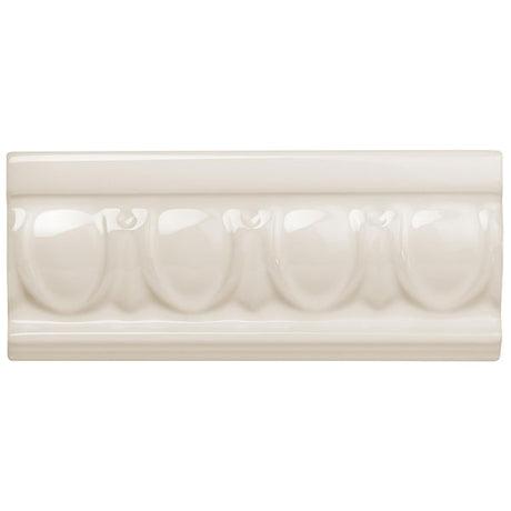 Original Style Egg & Dart Vintage White Border