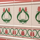 Original Style Elysée on Vintage White Border