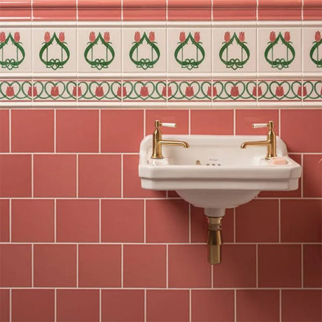 Original Style Elysée on Vintage White Tile