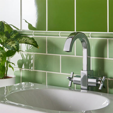 Original Style Half Field Tile Palm Green