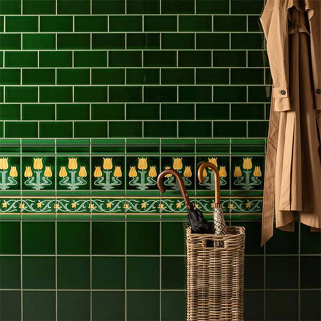 Original Style Lafleur on Victorian Green Tile
