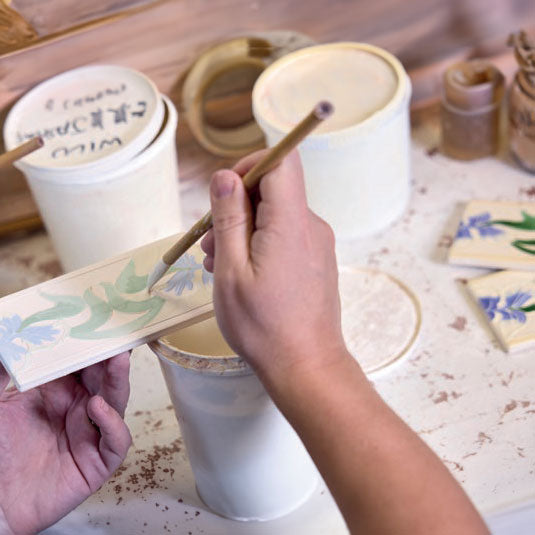 Original Style Madonna Border Tile