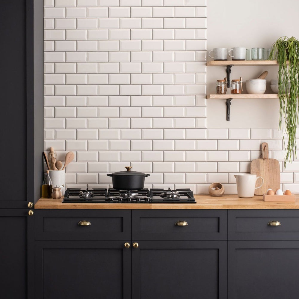 Original Style Metro Finishing Pieces Vintage White