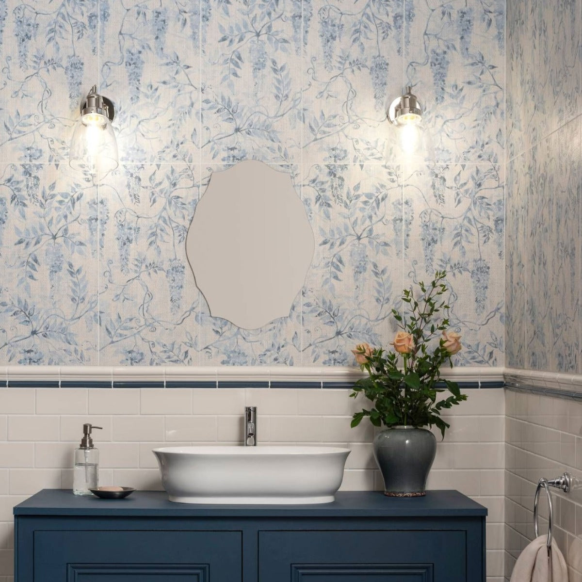 Original Style Omega Ascot Blue Borders