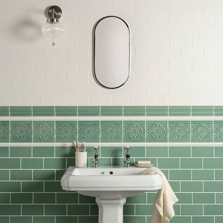 Original Style St. James on Jade Breeze Tile