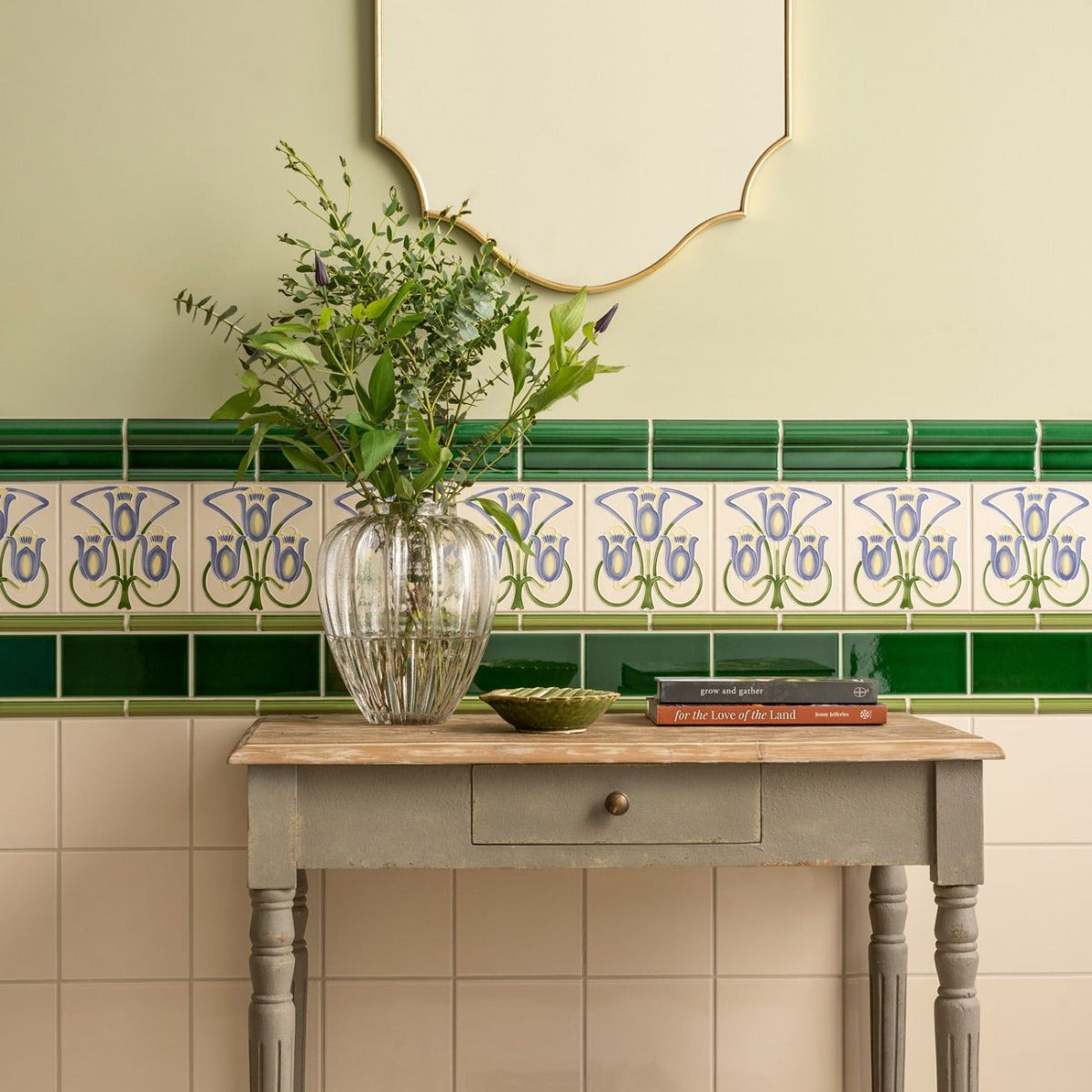 Original Style Omega Pavillion Green Borders