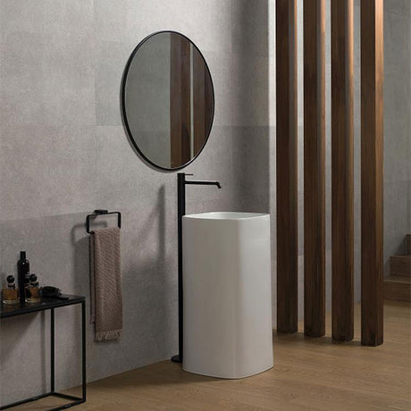 Porcelanosa Bottega Acero wall tiles

