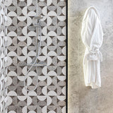 Porcelanosa Figure Spiral Dark mosaic tiles