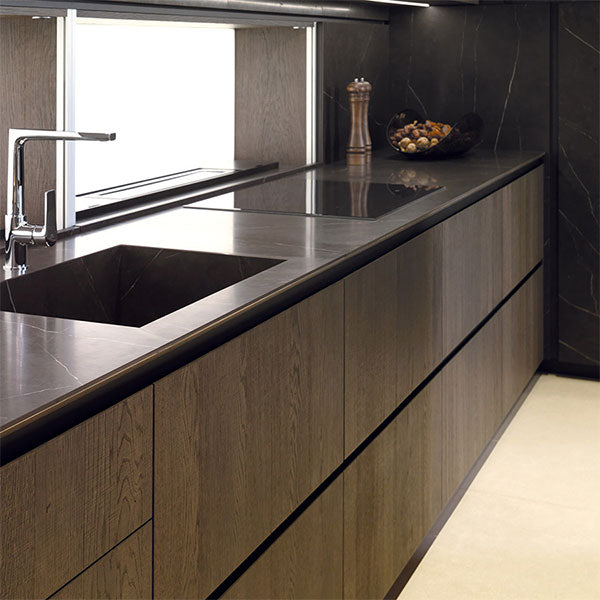 Porcelanosa Liem Dark tiles