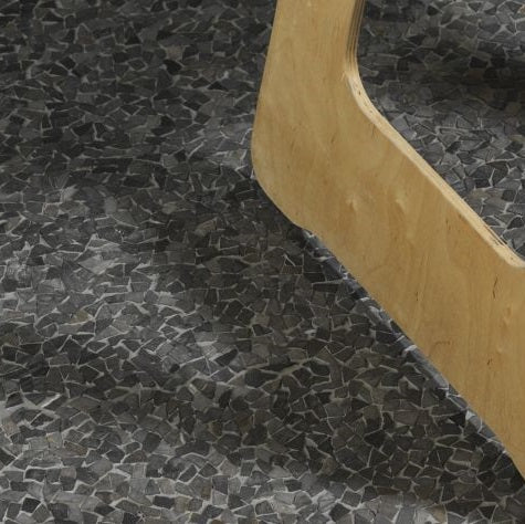 Porcelanosa Paradise Tinybroken Edge Negro setting