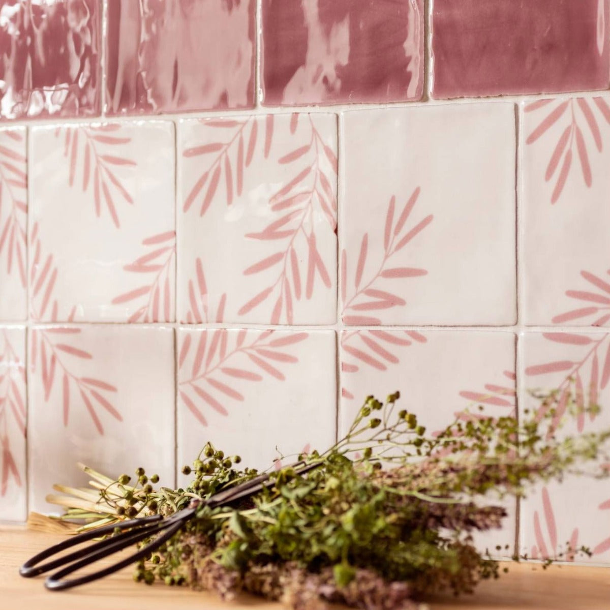 Winchester Residence Montagne Tayberry Tiles 13 x 13cm (4 faces)