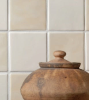 Winchester Classic Pearl setting (with Peridot)